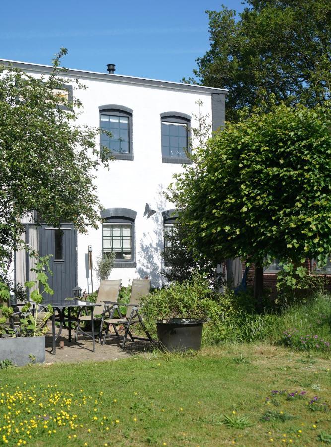 Sfeervolle Bovenwoning Uit 1916 Met 2 Slaapkamers Hooghalen Экстерьер фото